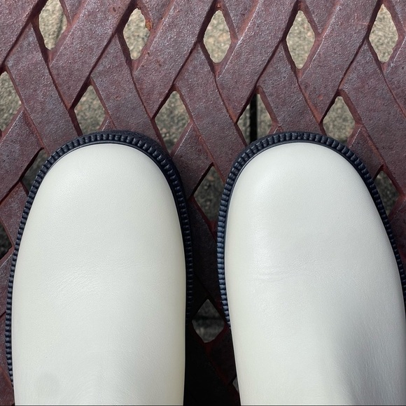 NWT Staud Palamino Elastic Gore Insets Chelsea Boots Ivory Size 8M - Picture 9 of 13